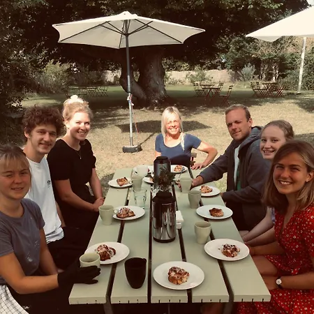 Strandgarden Pa Skaro Med Faerge Fra Svendborg Ballen (Svendborg)